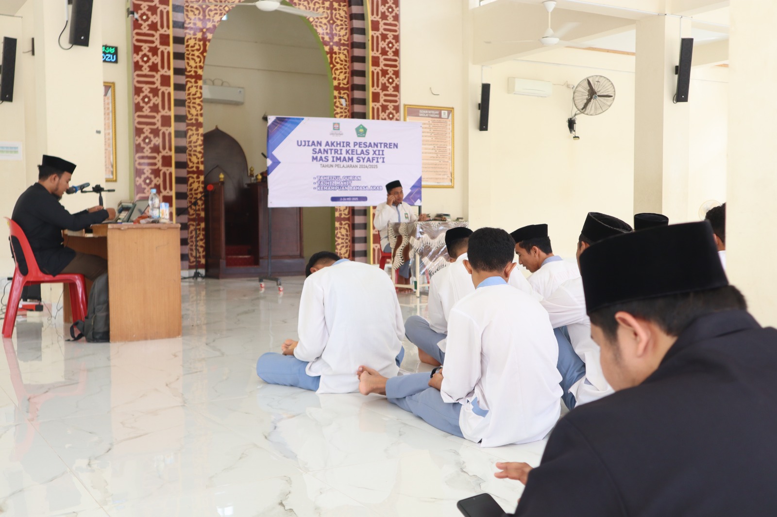 Pesantren Imam Syafi'i Selenggarakan Ujian Tahfizh Santri Kelas Akhir